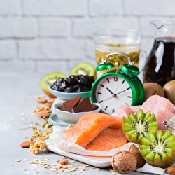 Conheça os Melhores Alimentos para Equilibrar os Hormônios femininos